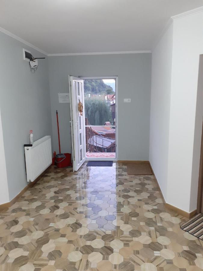 Casa de Oaspeti Cristian Praid Esterno foto