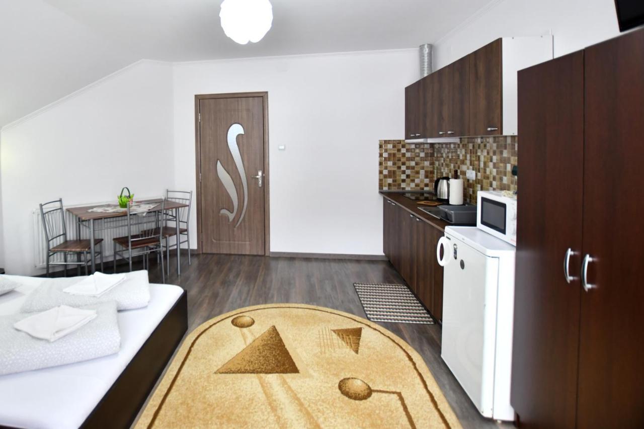 Casa de Oaspeti Cristian Praid Esterno foto