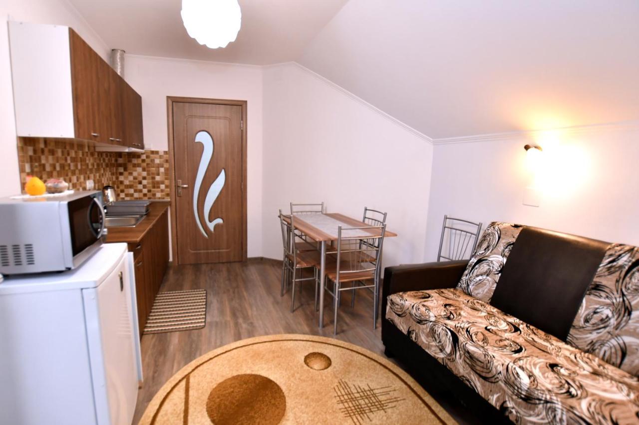 Casa de Oaspeti Cristian Praid Esterno foto