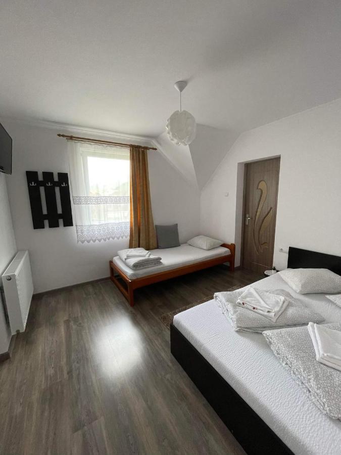 Casa de Oaspeti Cristian Praid Esterno foto