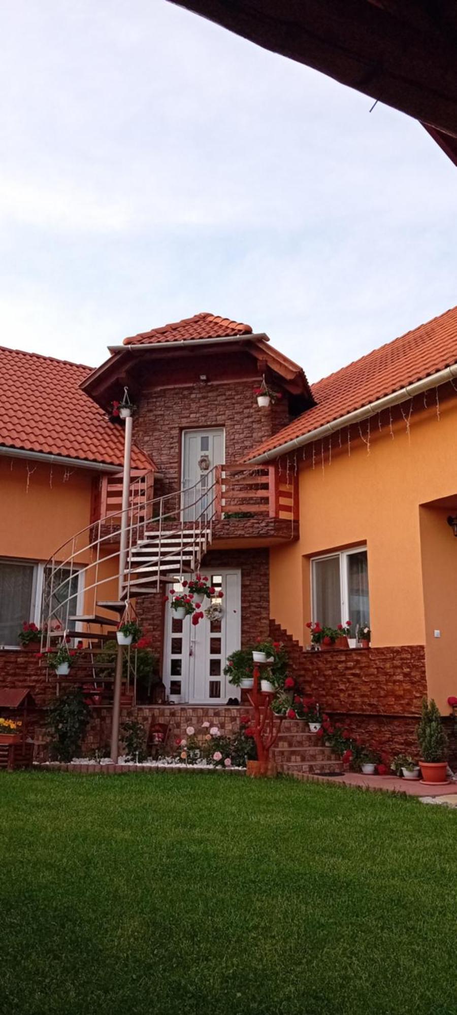 Casa de Oaspeti Cristian Praid Esterno foto