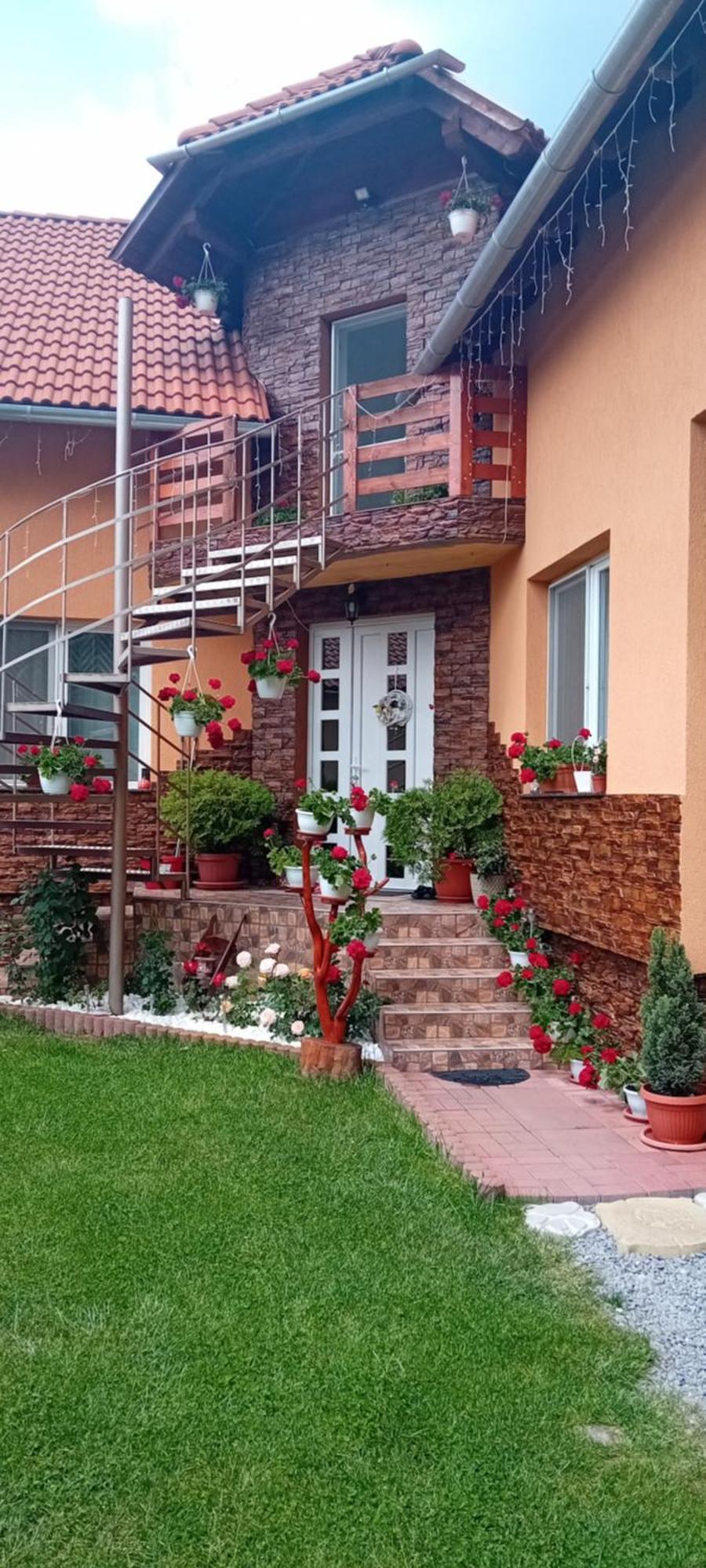 Casa de Oaspeti Cristian Praid Esterno foto